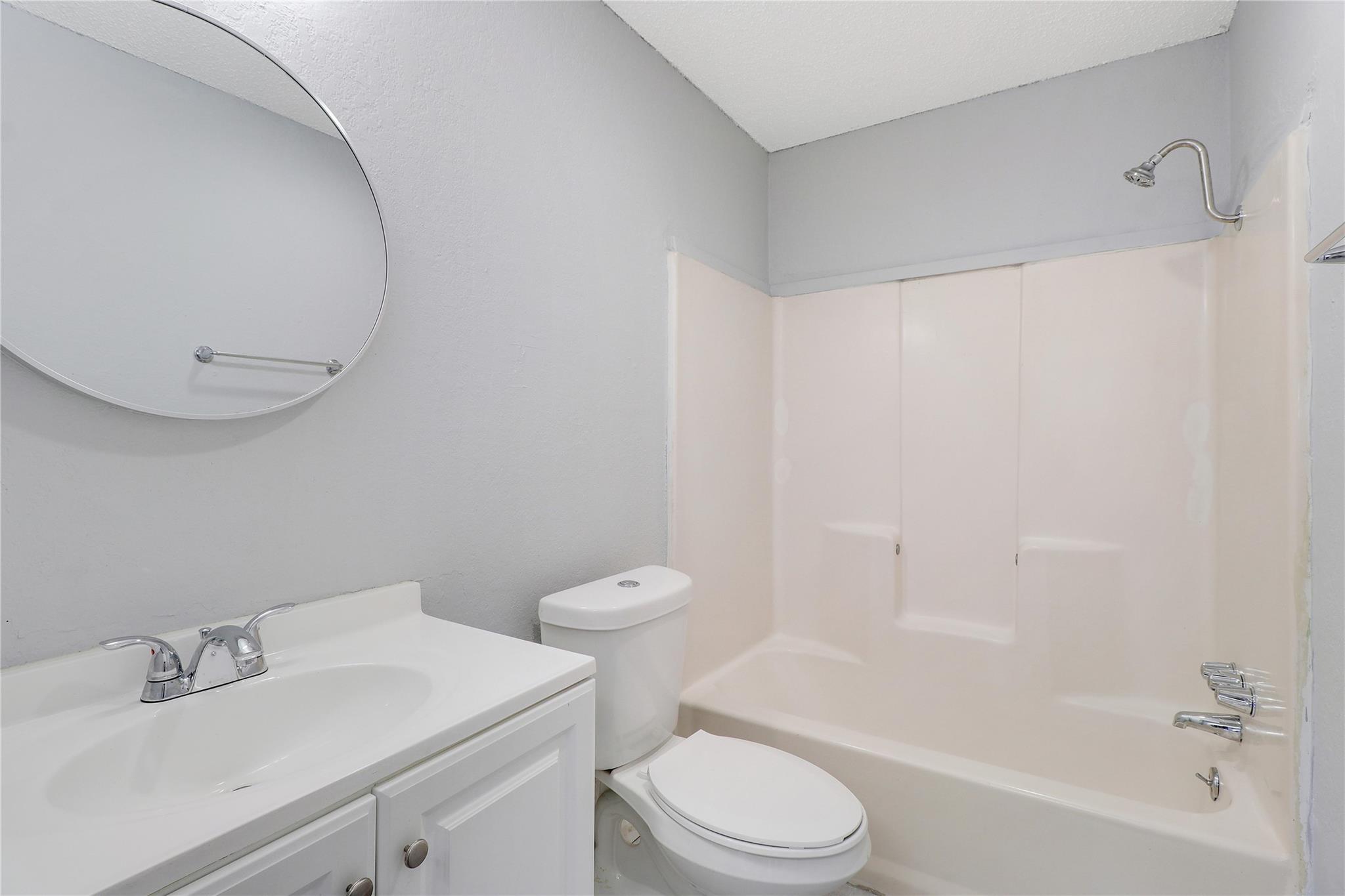 6920 Bennett Ave #b Property Photo 9