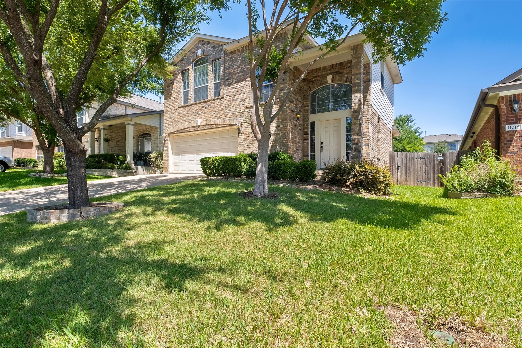 11100 Los Comancheros Rd Property Photo 2