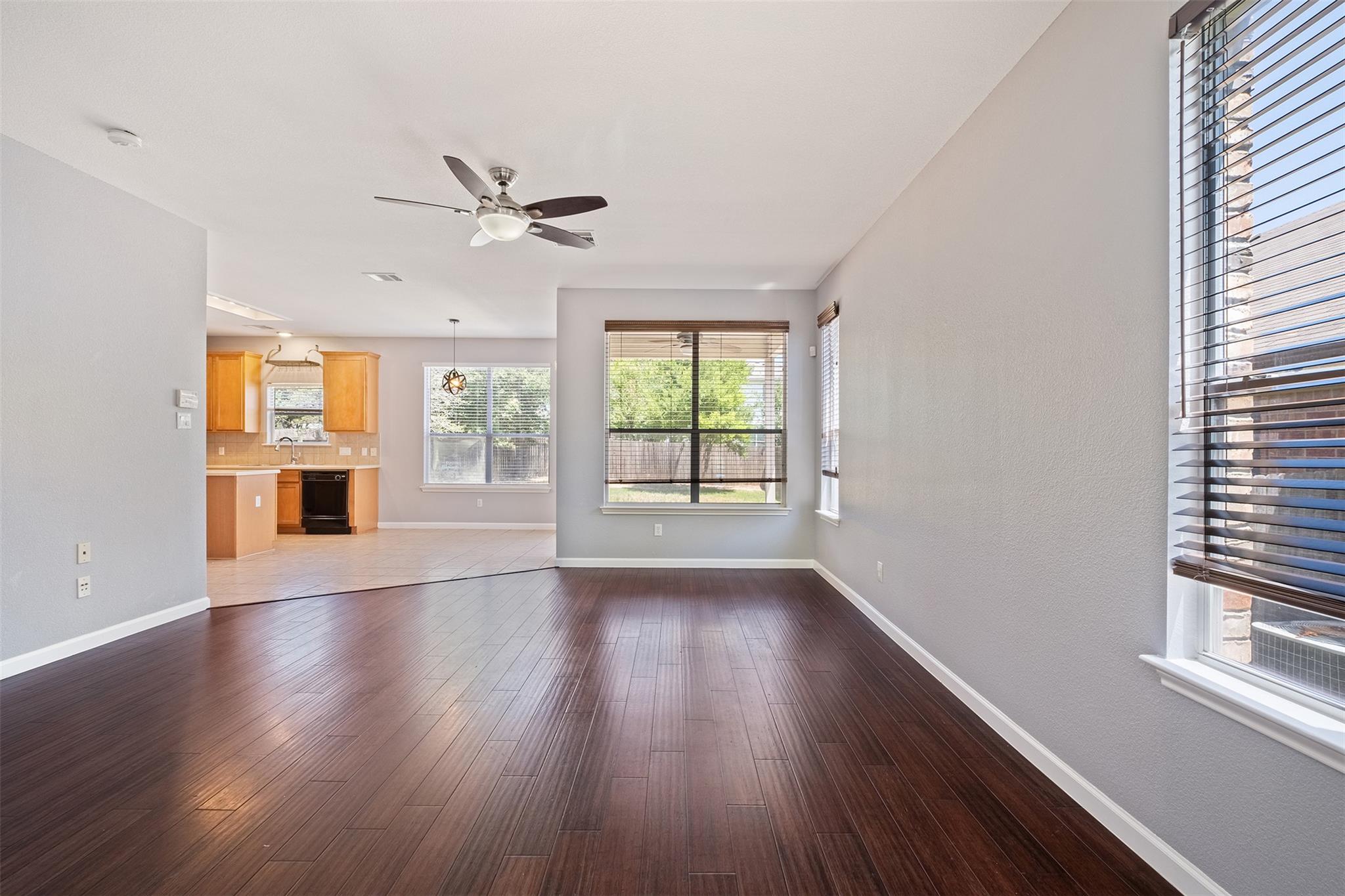 11100 Los Comancheros Rd Property Photo 4