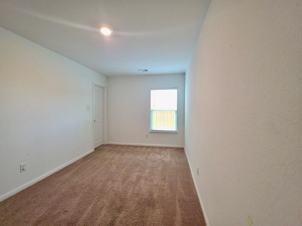 317 Riverdale Dr Property Photo 11