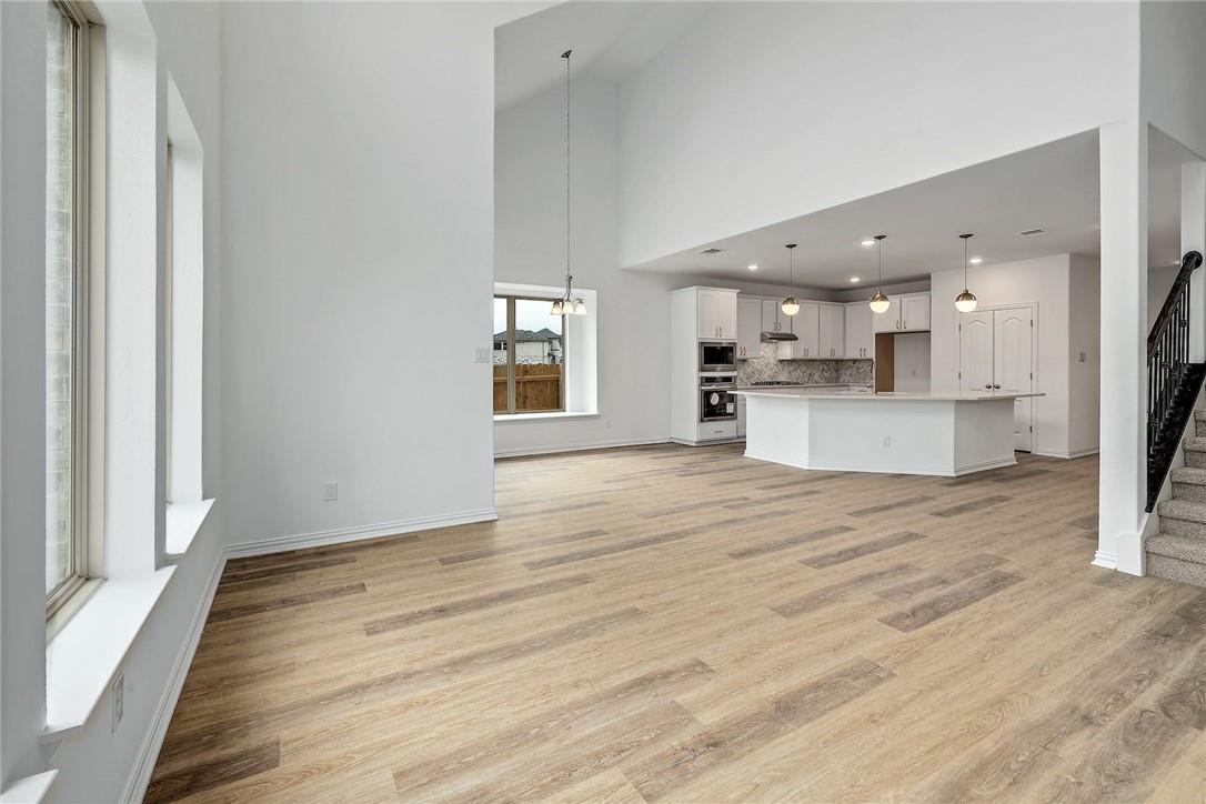 1212 Truscon Path Property Photo 6