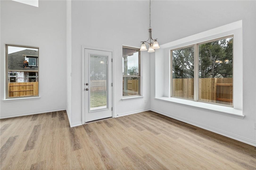 1212 Truscon Path Property Photo 9