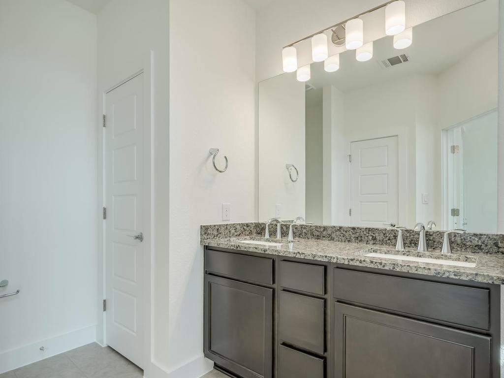 12327 Maypole Bnd Property Photo 22