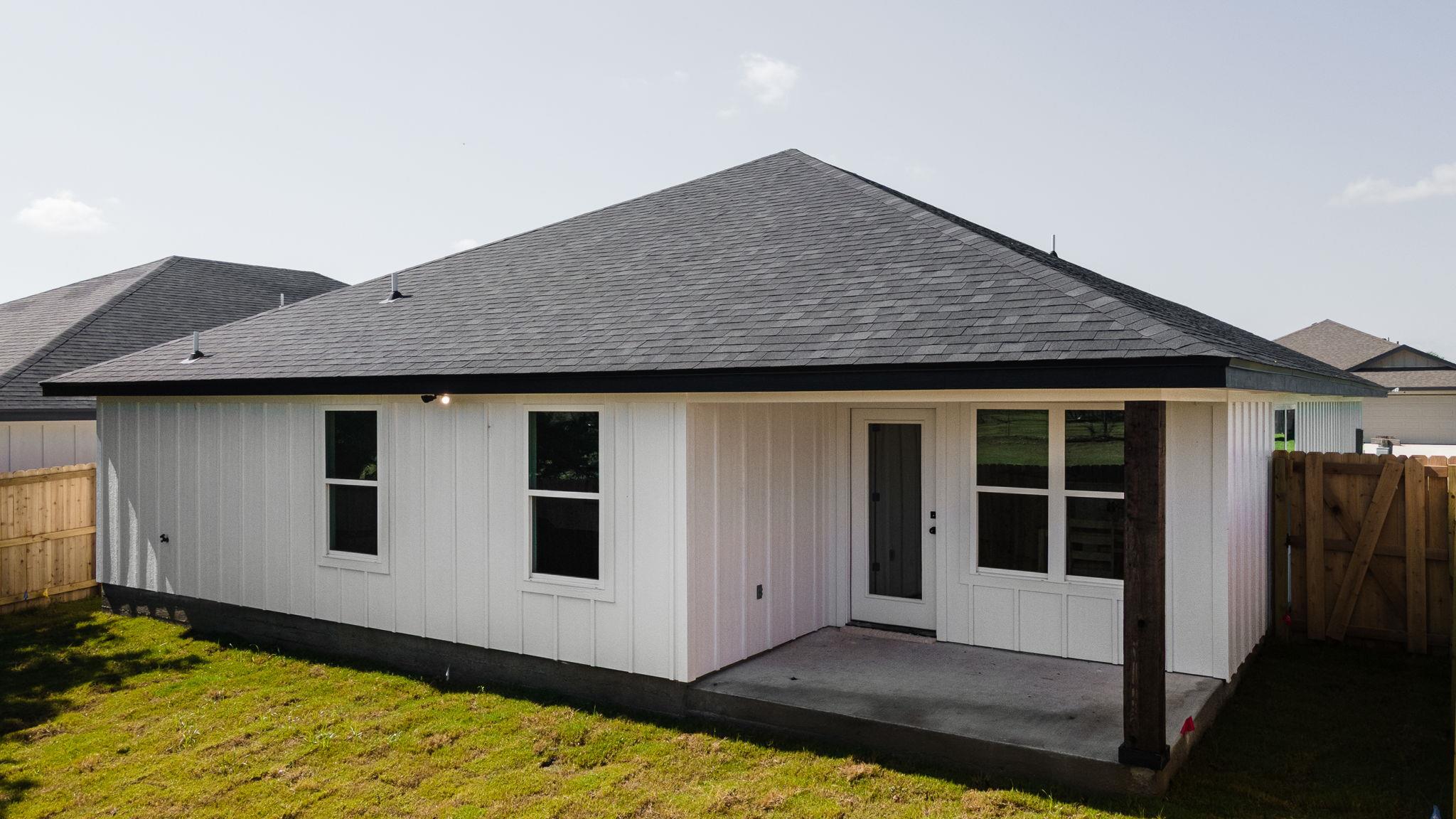 2115 Blackhawk Loop Property Photo 24