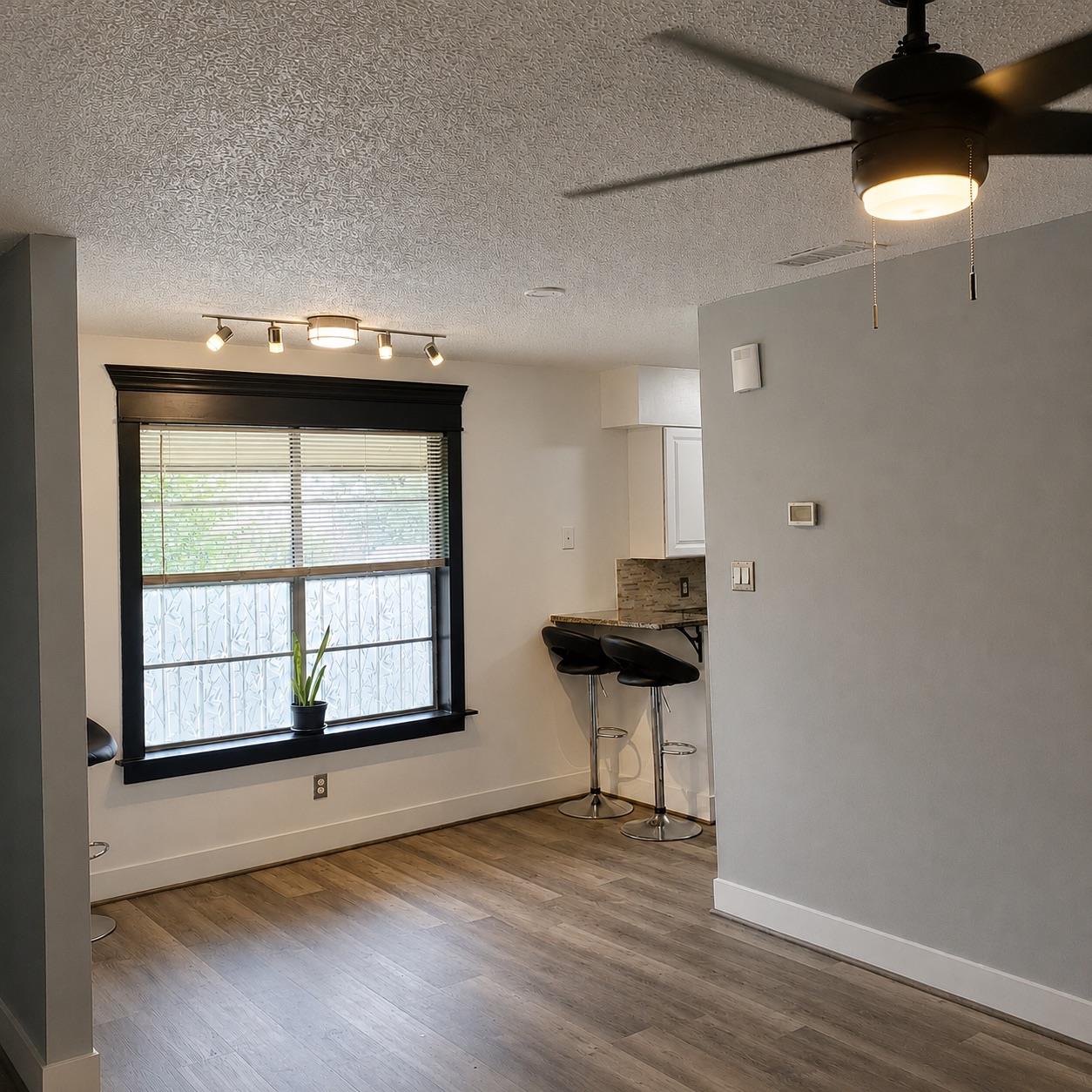 923 Vance Jackson Rd #504 Property Photo 5