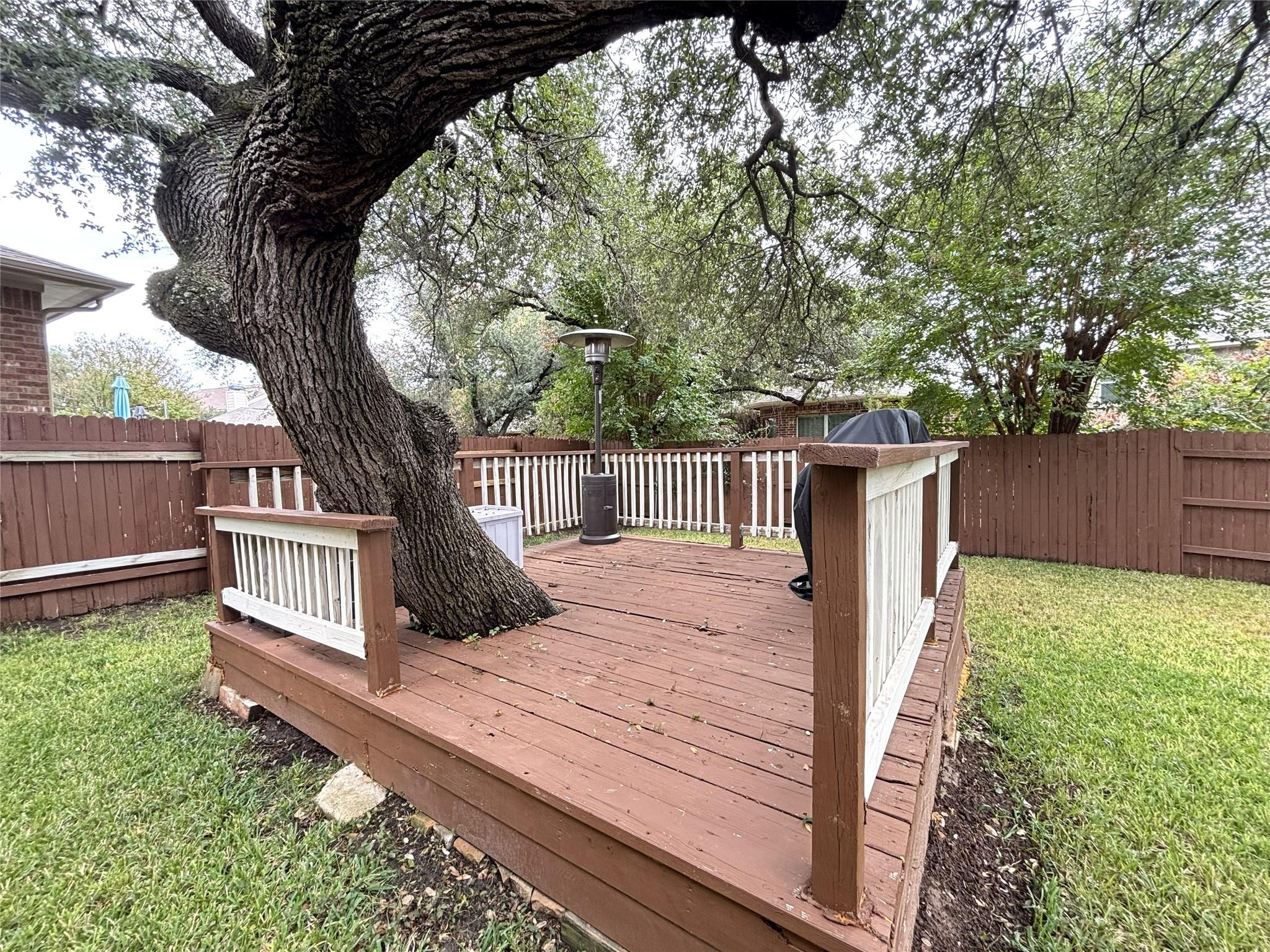 705 S Frontier Ln Property Photo 39