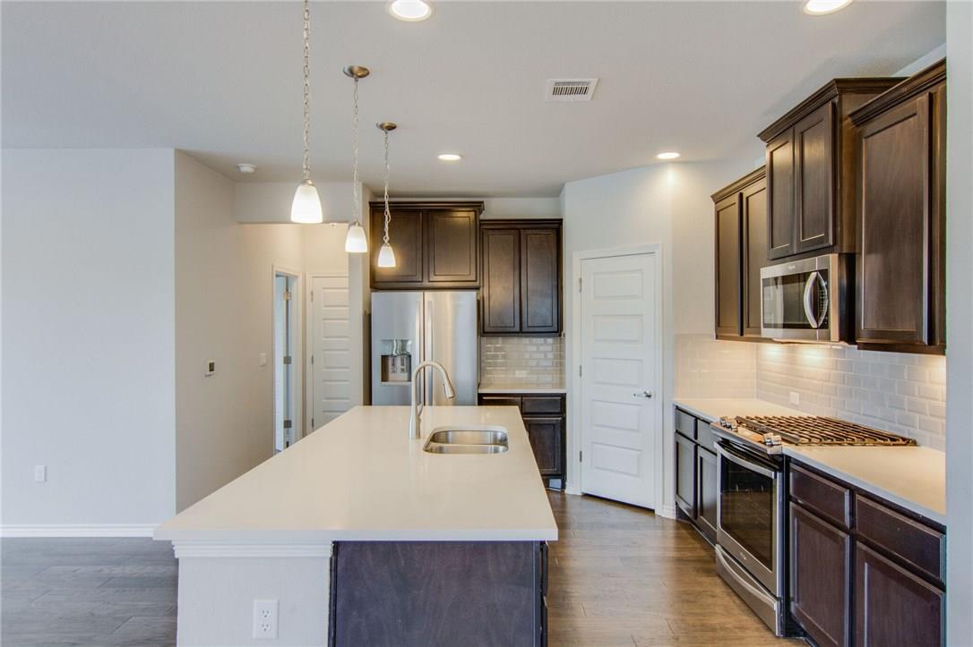 14212 Mccoy Loop Property Photo 11
