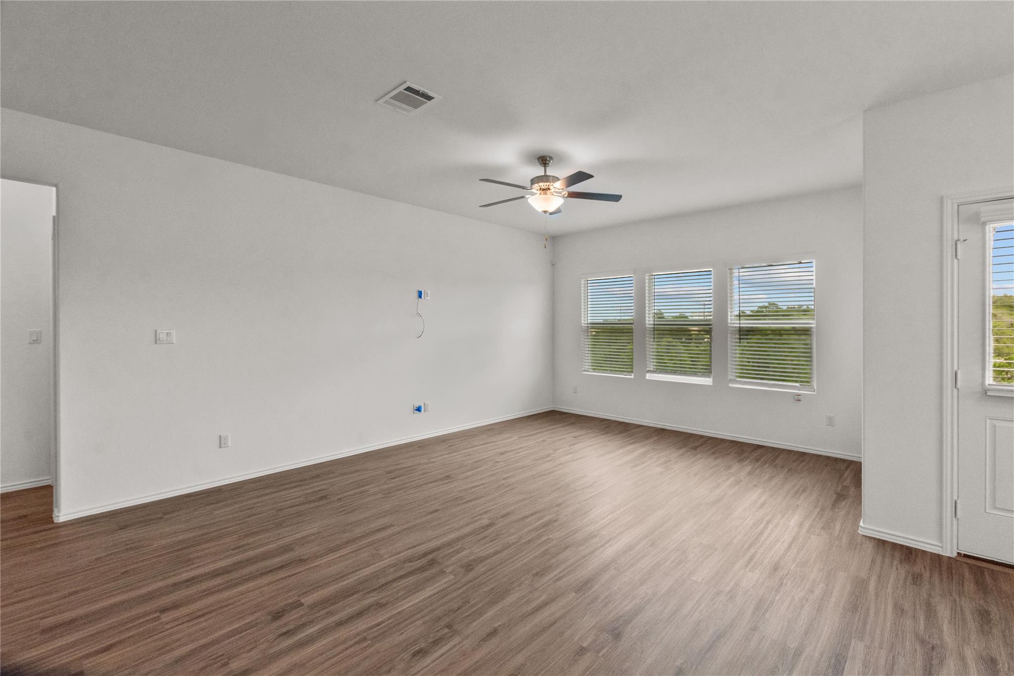 1108 Mallow Rd Property Photo 4