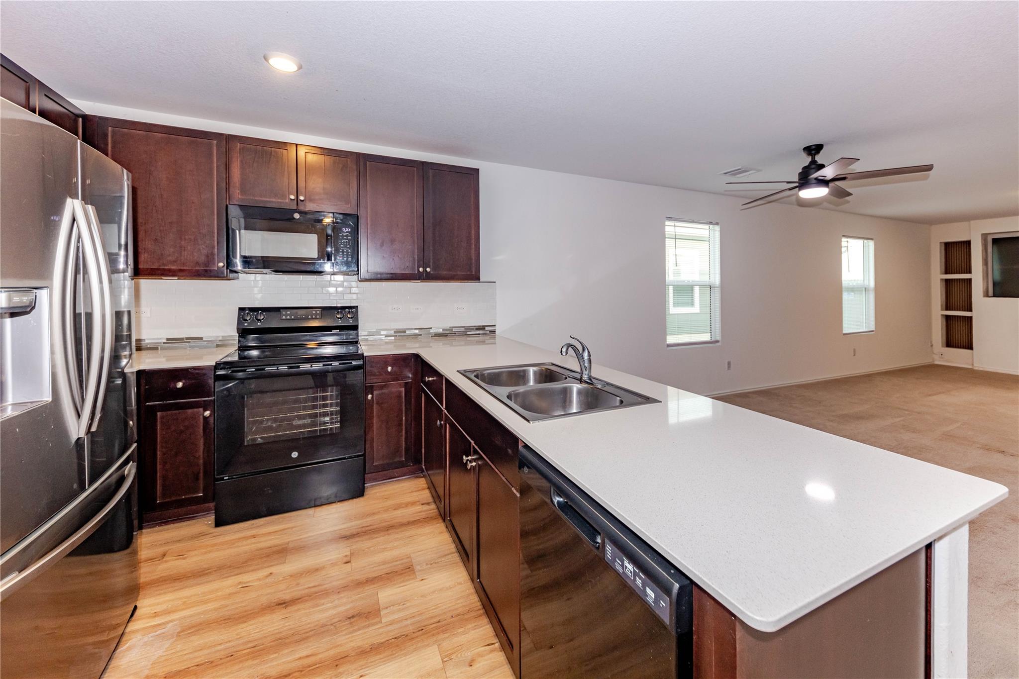 1129 Catfish Ln Property Photo 10