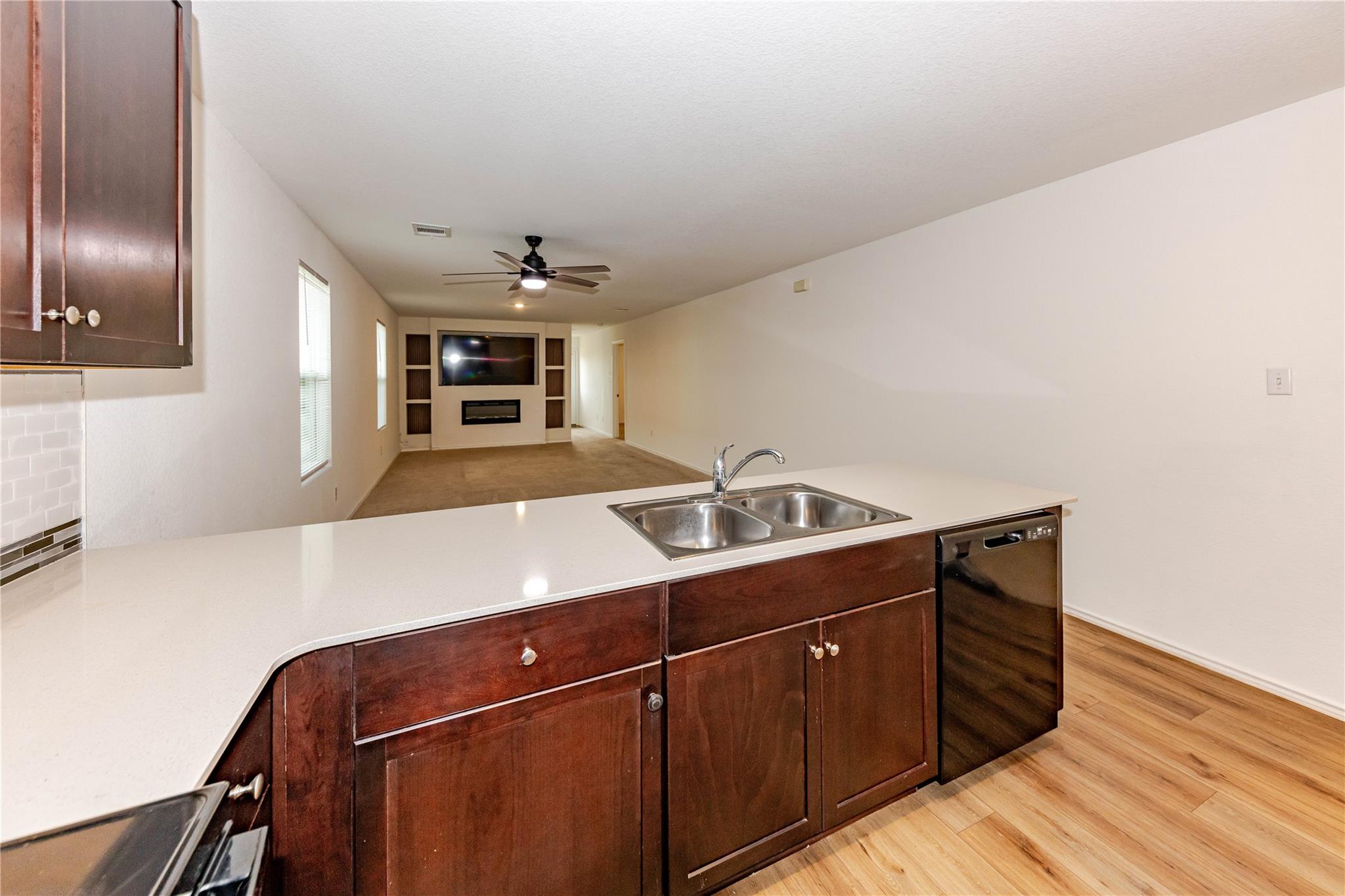 1129 Catfish Ln Property Photo 13