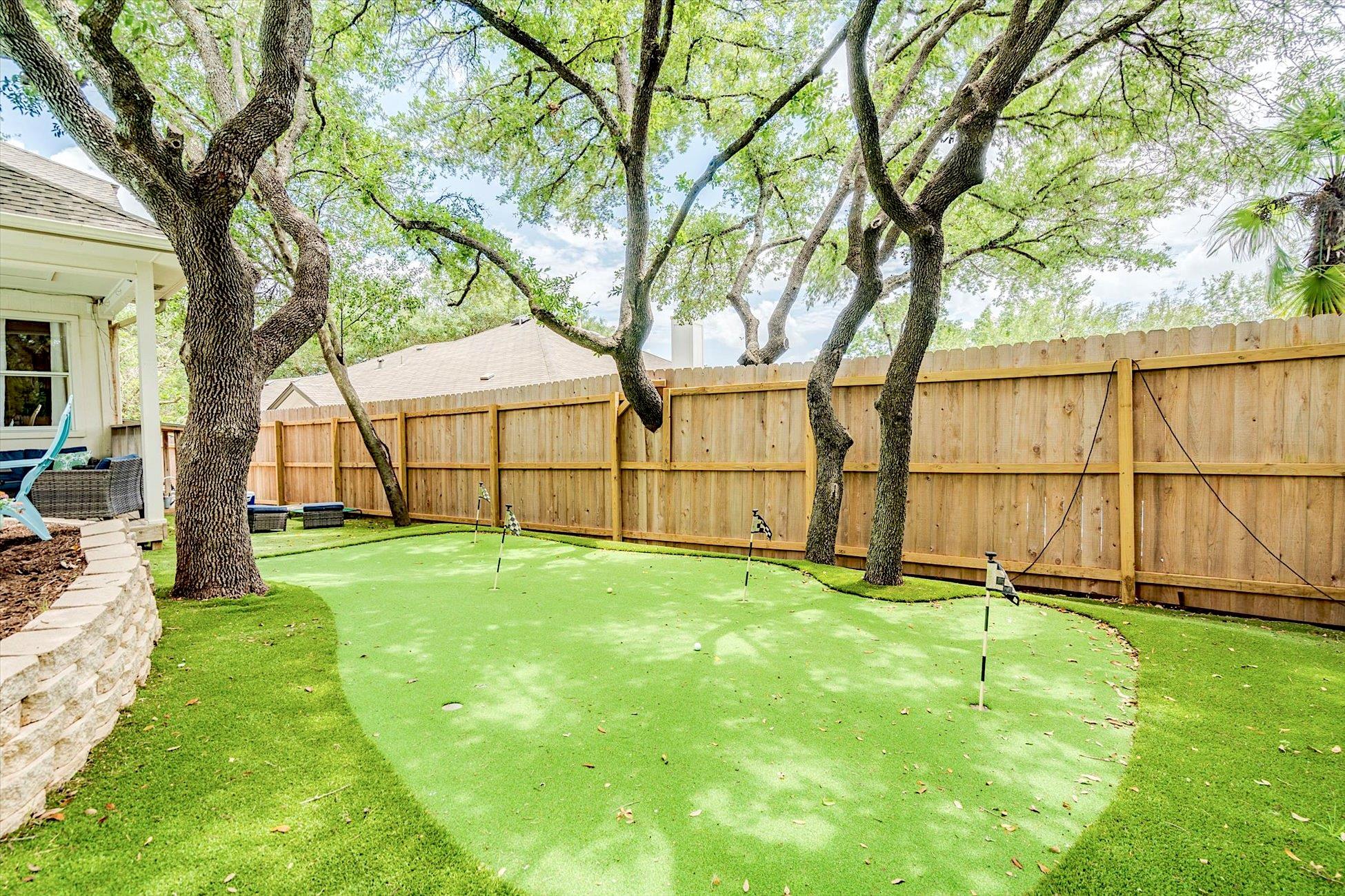 7025 Auckland Dr Property Photo 32