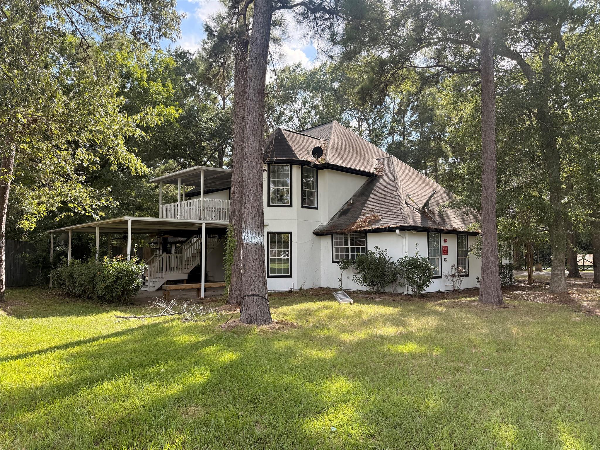 16160 Porter Ln Property Photo 3