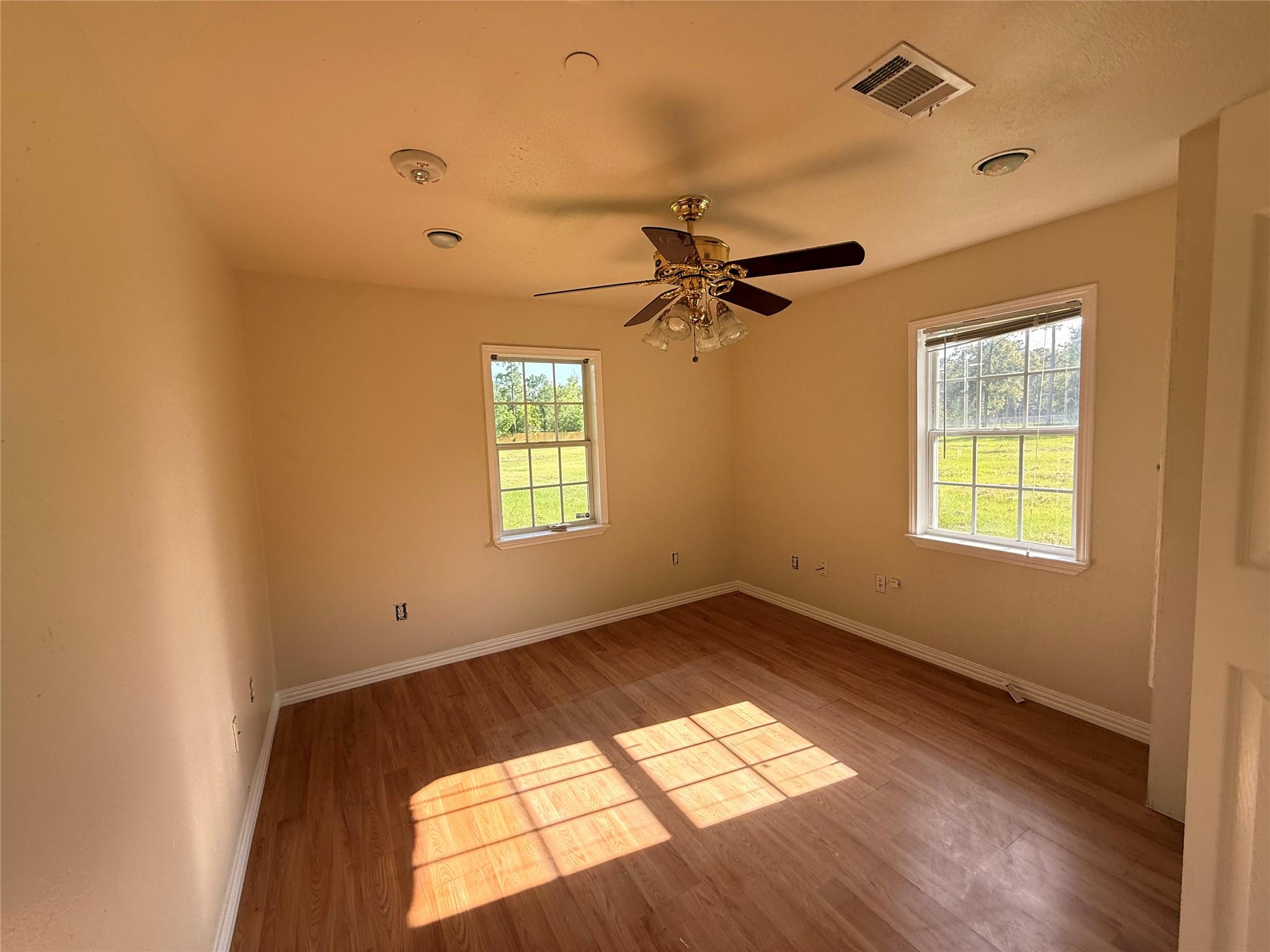 16160 Porter Ln Property Photo 15