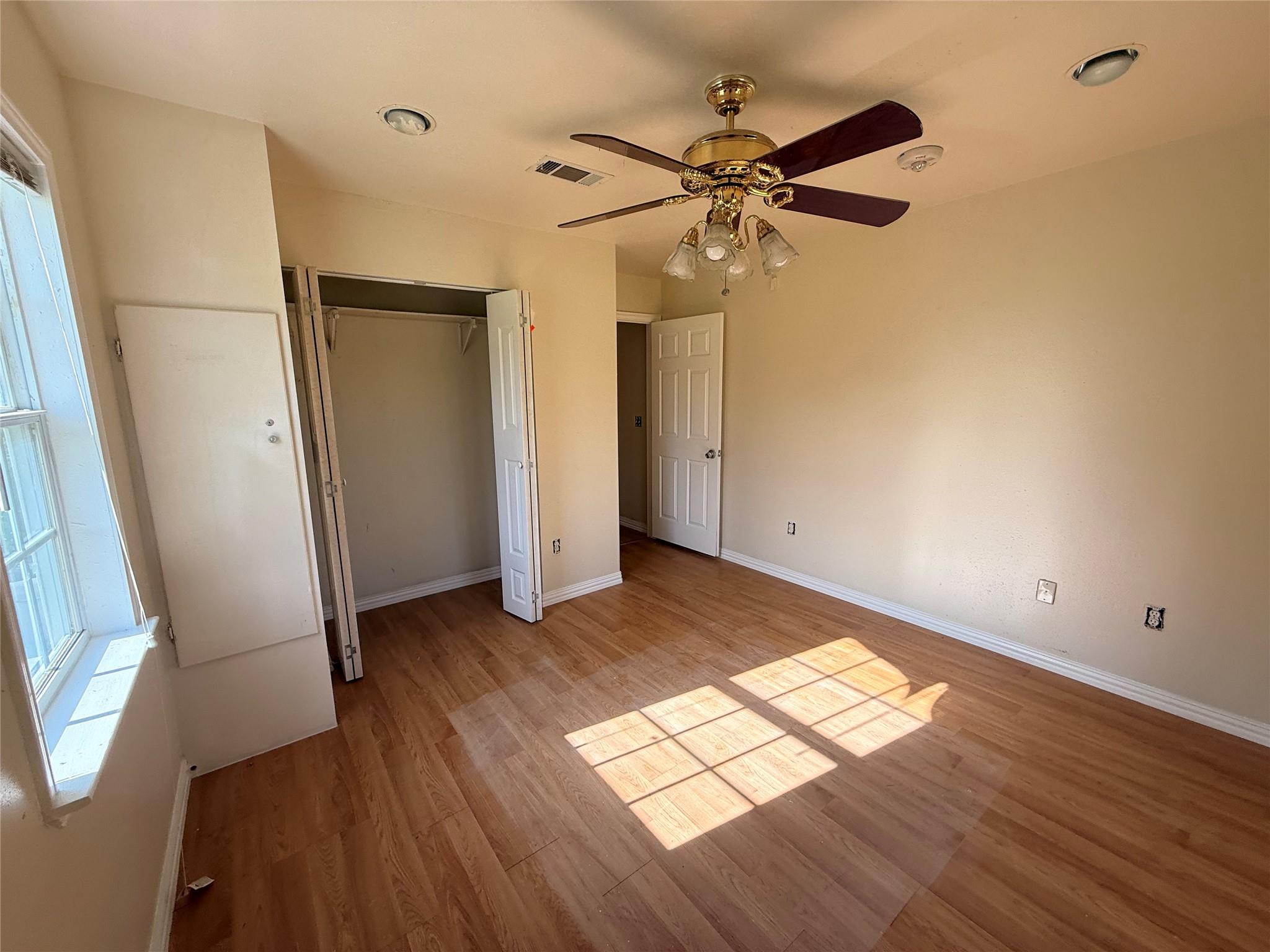 16160 Porter Ln Property Photo 16