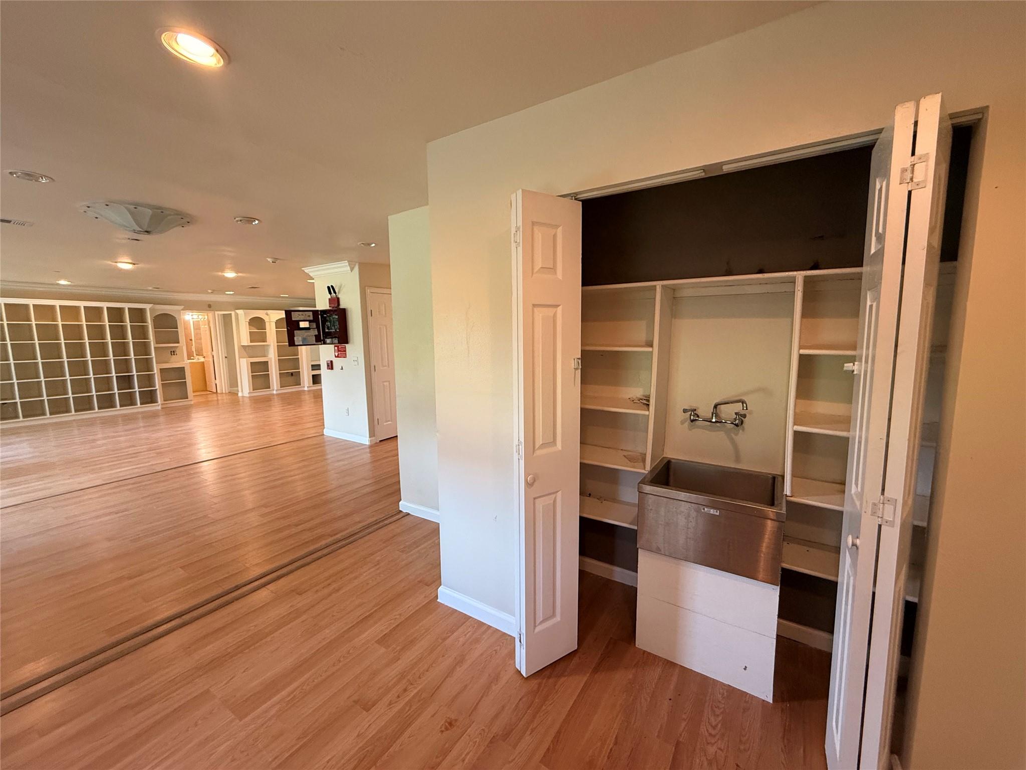 16160 Porter Ln Property Photo 17