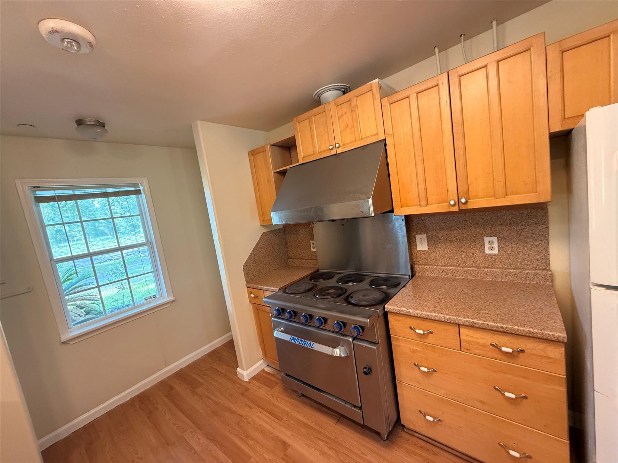16160 Porter Ln Property Photo 18