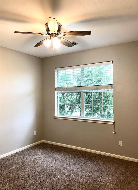 10808 Sky Rock Dr Property Photo 12