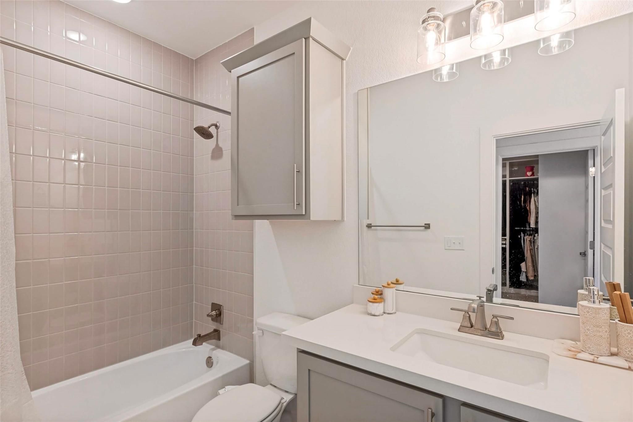 7101 Pappy Van Winkle St Property Photo 16