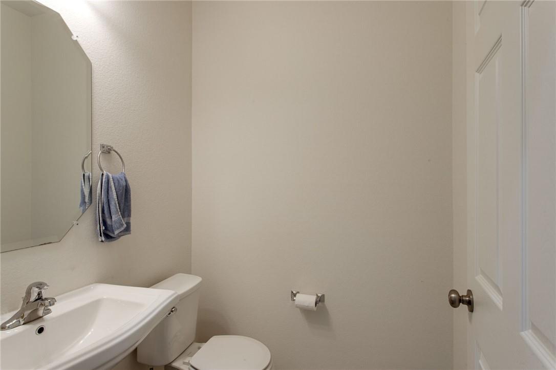 9109 Garnet Dr Property Photo 6