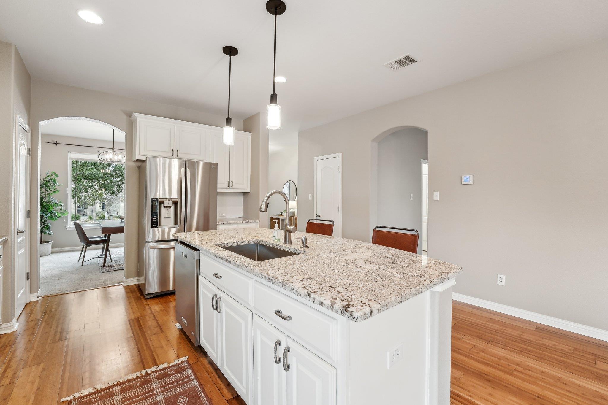 311 Limestone Trl Property Photo 8