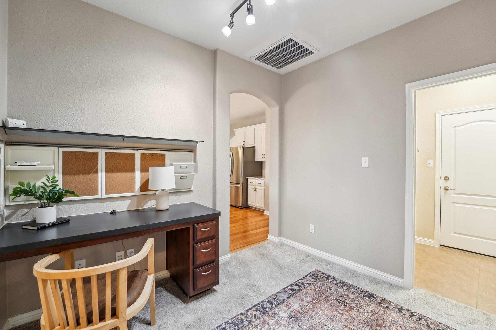 311 Limestone Trl Property Photo 22
