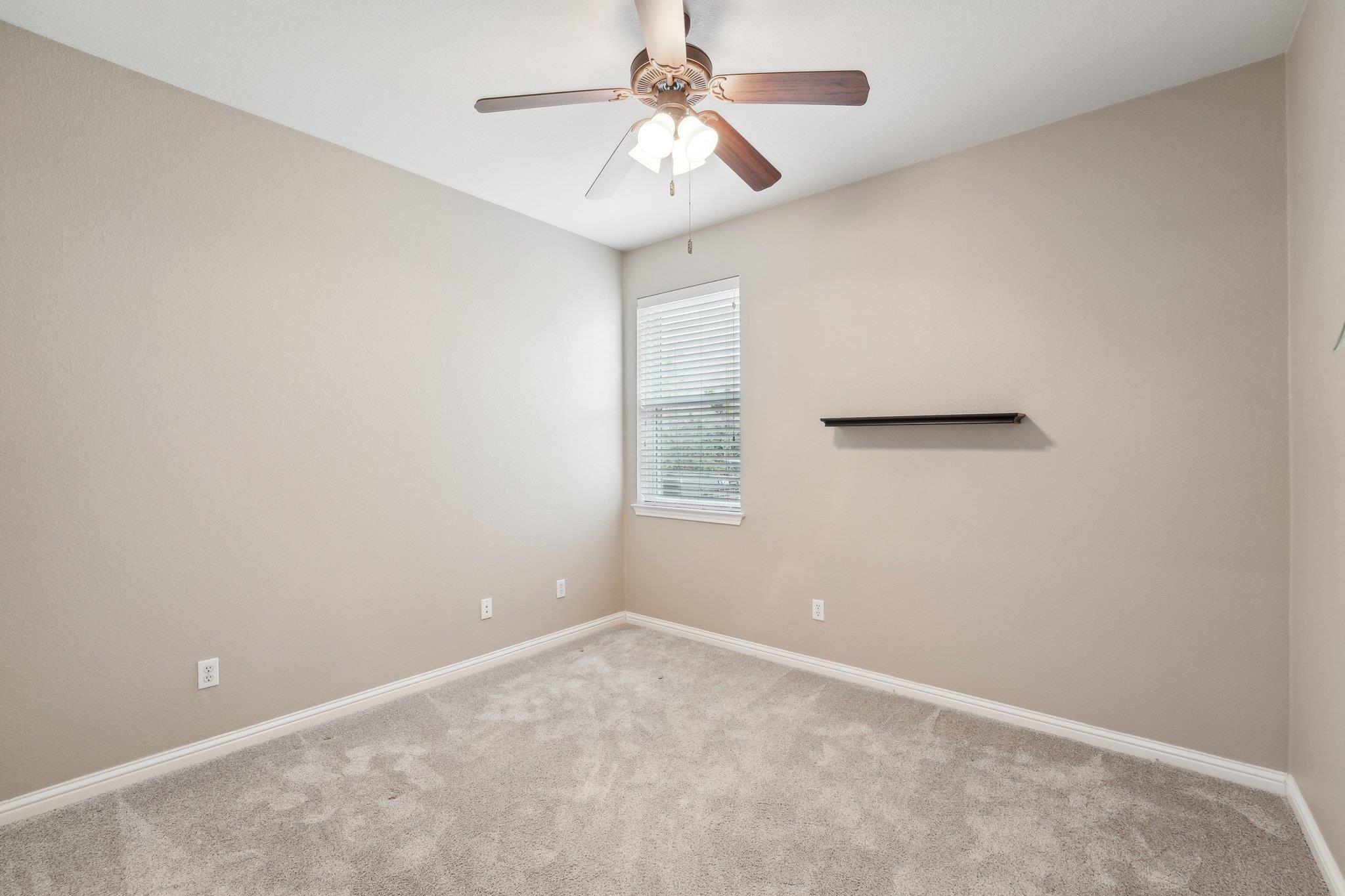 311 Limestone Trl Property Photo 26