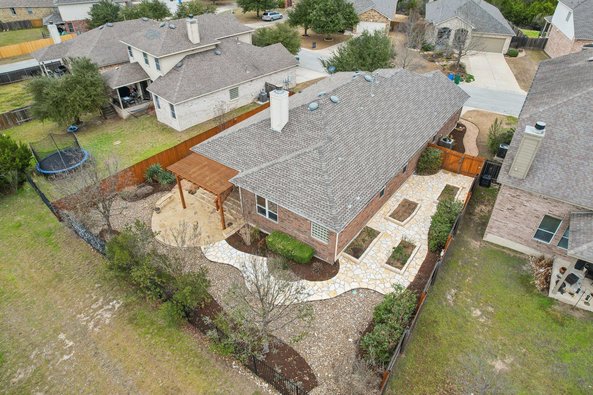 311 Limestone Trl Property Photo 33