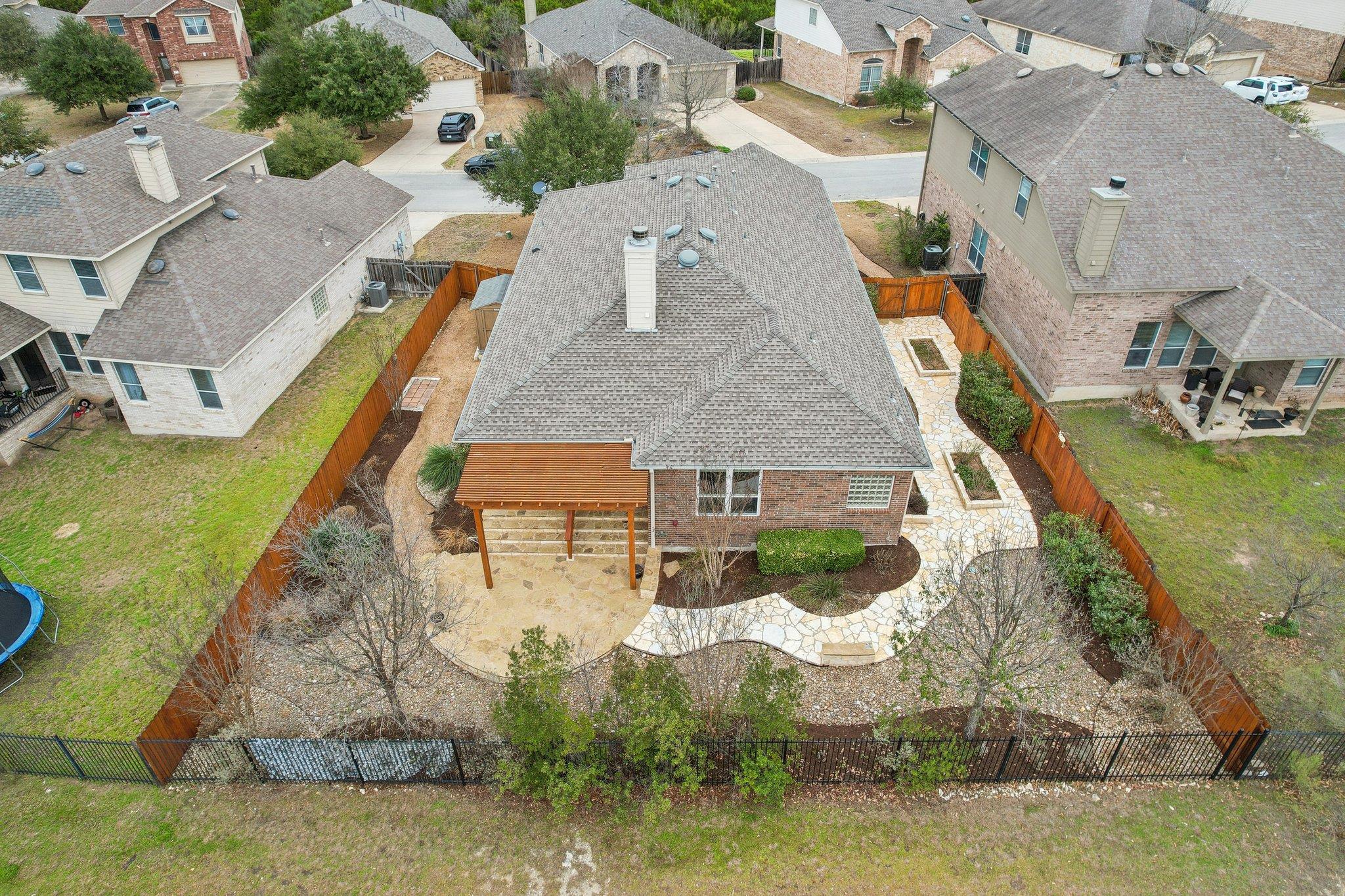 311 Limestone Trl Property Photo 34