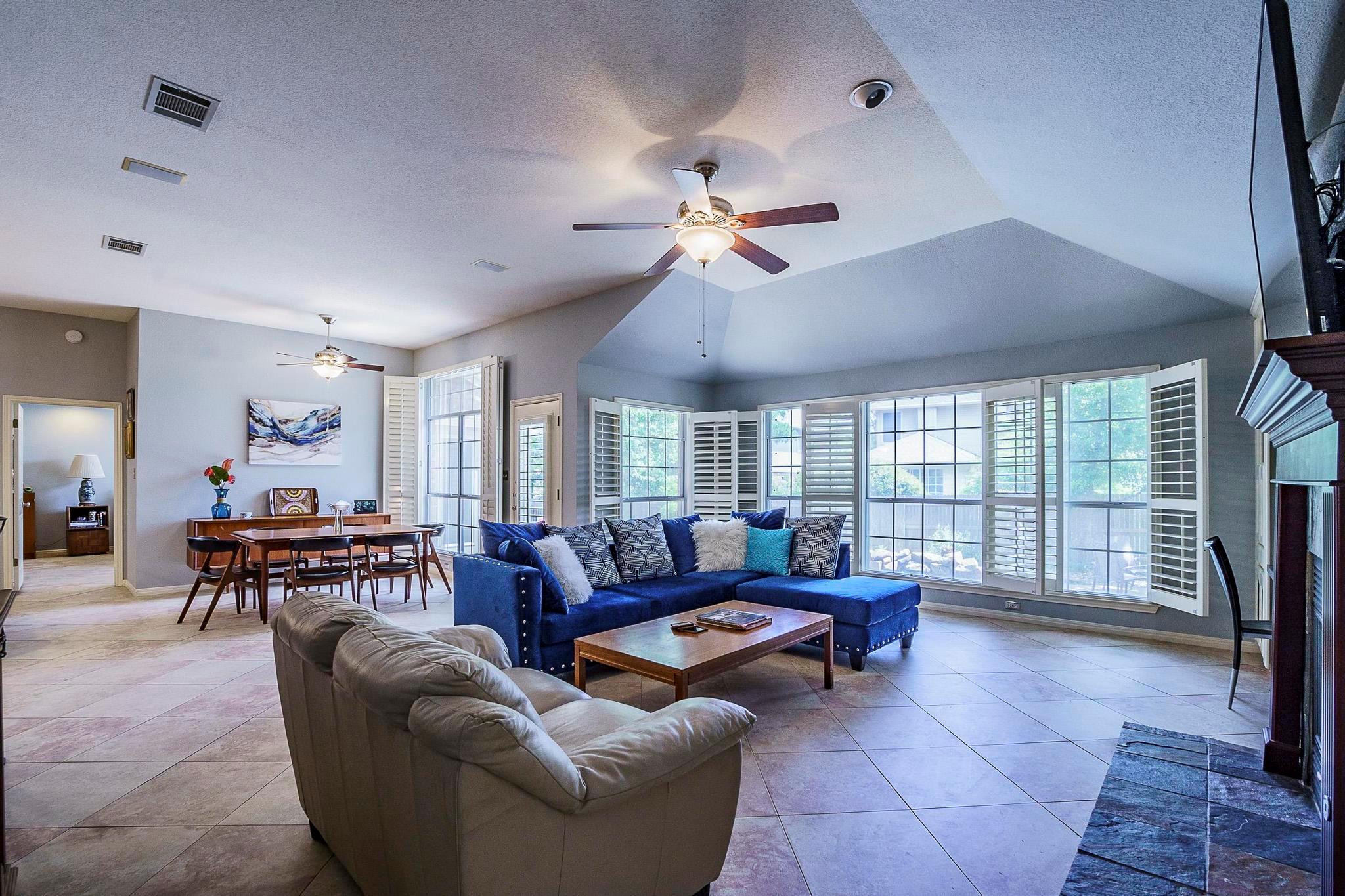 5201 Kite Tail Dr Property Photo 5