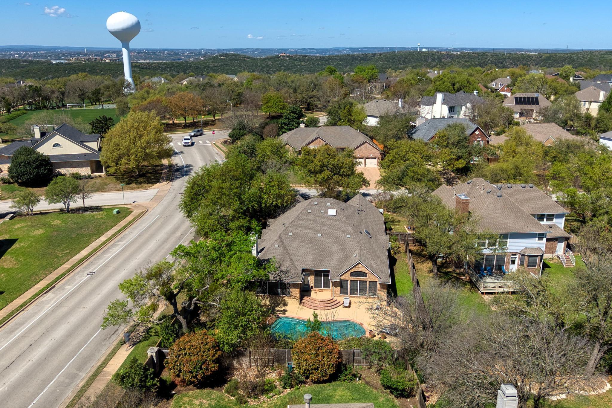 5201 Kite Tail Dr Property Photo 29