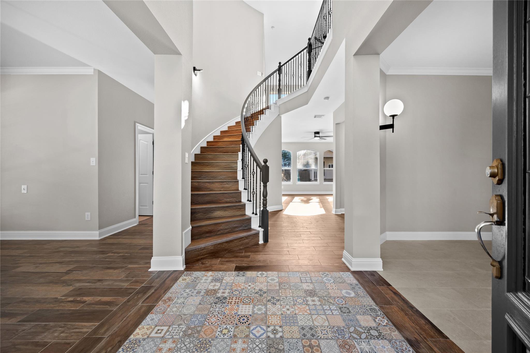 1308 Sawdust Ct Property Photo 6