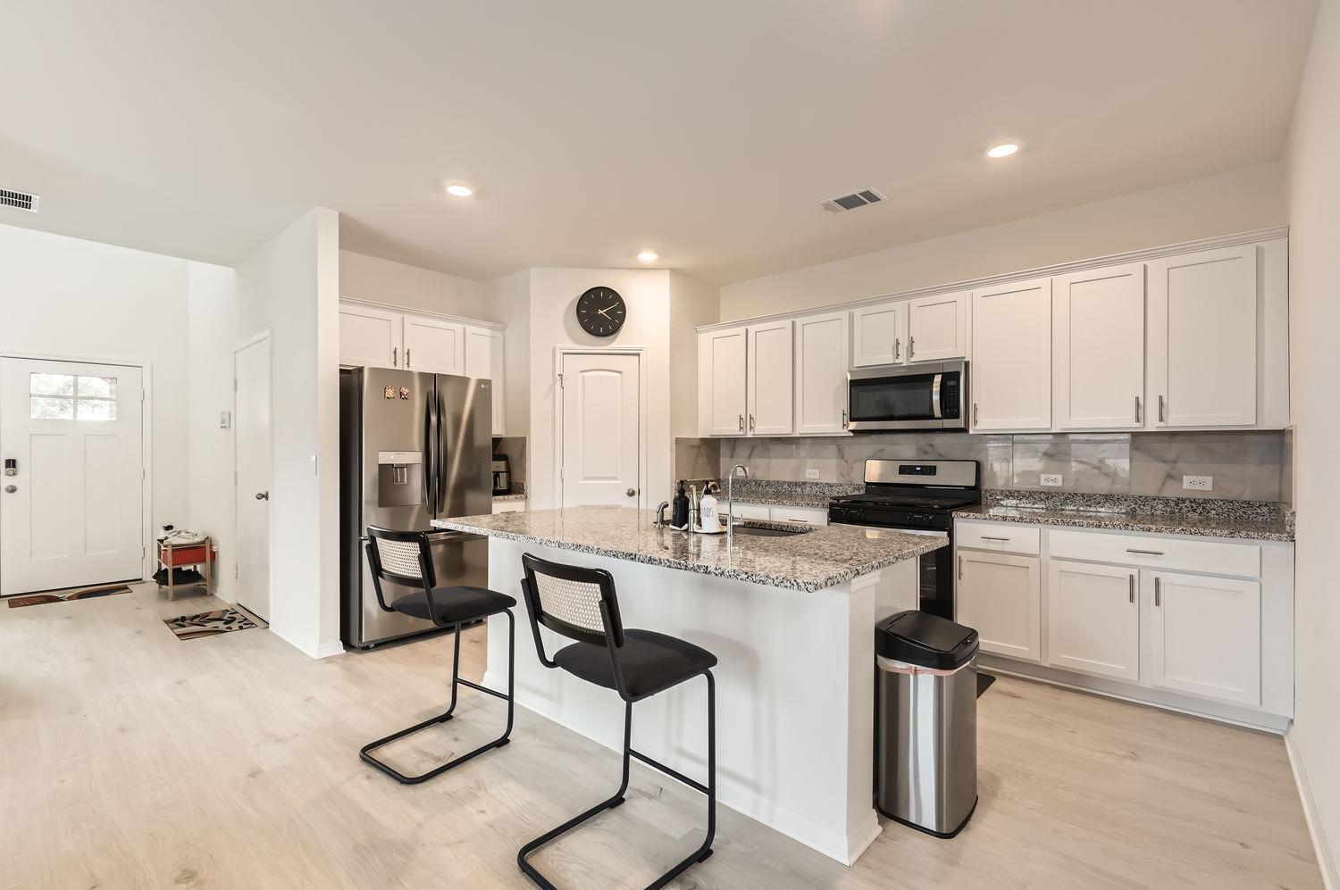 2832 Indian Clover Trl Property Photo 8