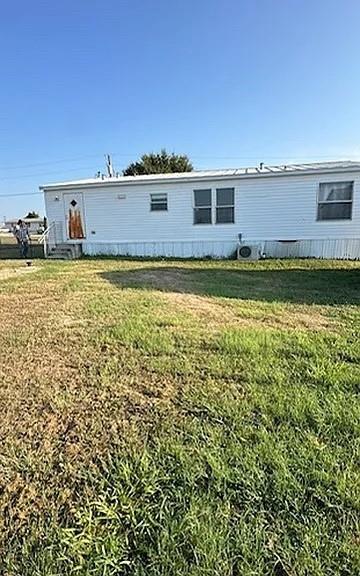 116 Crestview Dr Property Photo 3