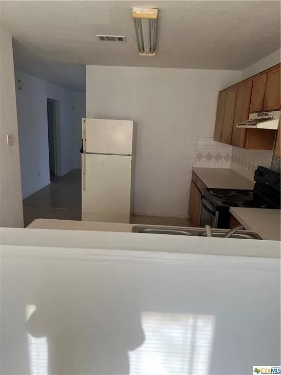 1507 Dugger Cir #d Property Photo 4