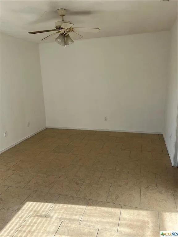 1507 Dugger Cir #d Property Photo 5