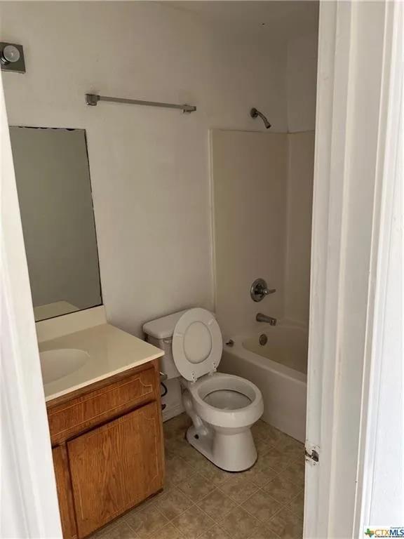 1507 Dugger Cir #d Property Photo 6