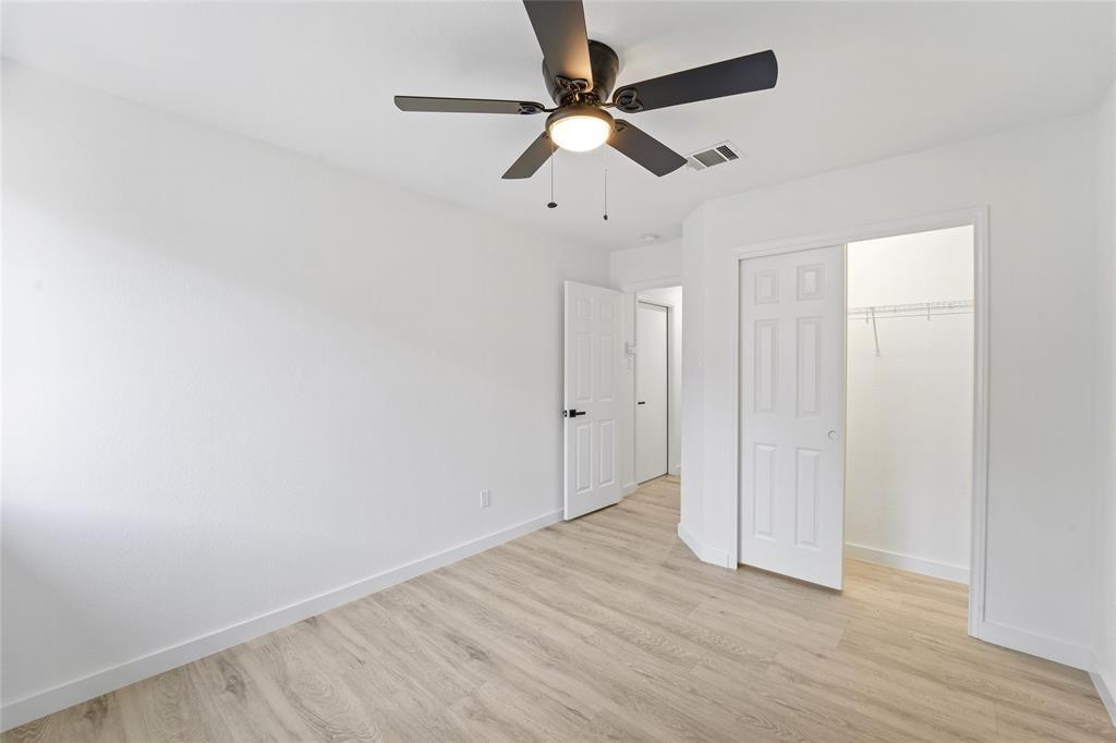 2537 Vernell Way Property Photo 10