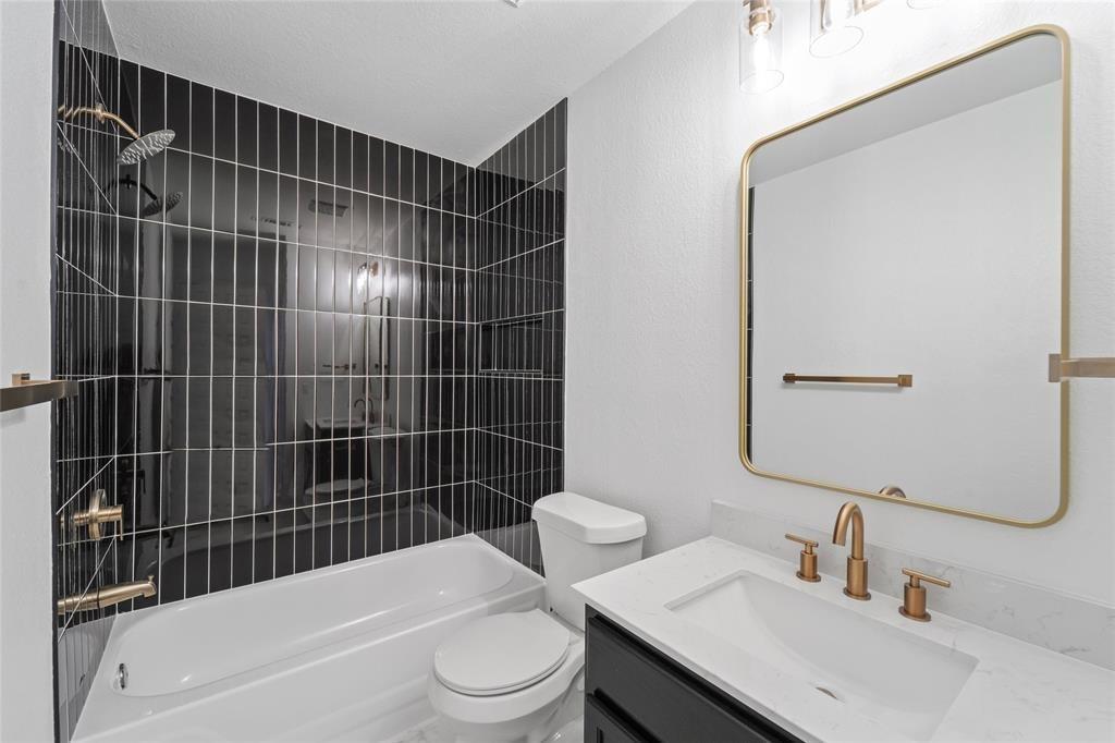 2537 Vernell Way Property Photo 12