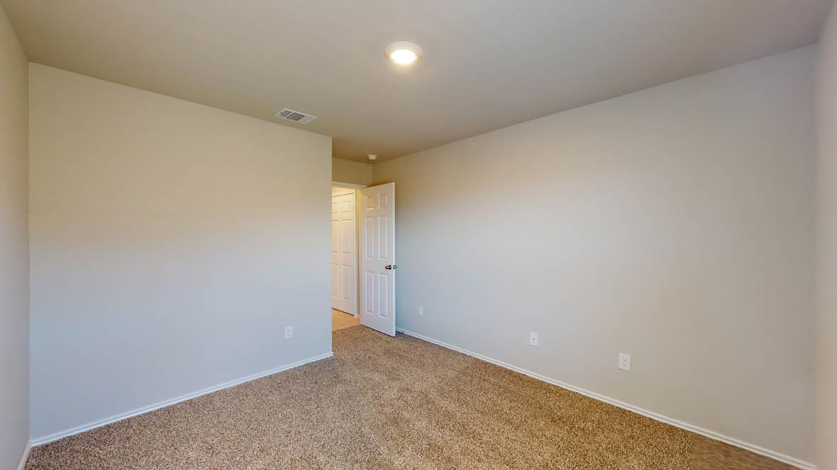 1304 Iron Horse Dr Property Photo 15