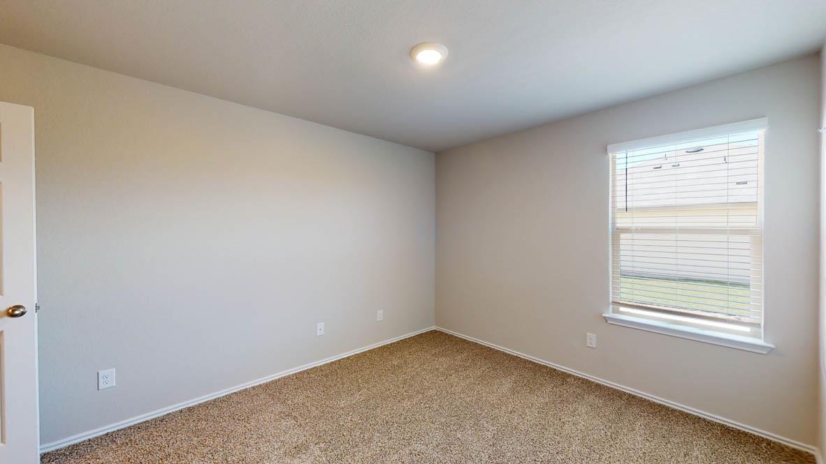 1304 Iron Horse Dr Property Photo 23