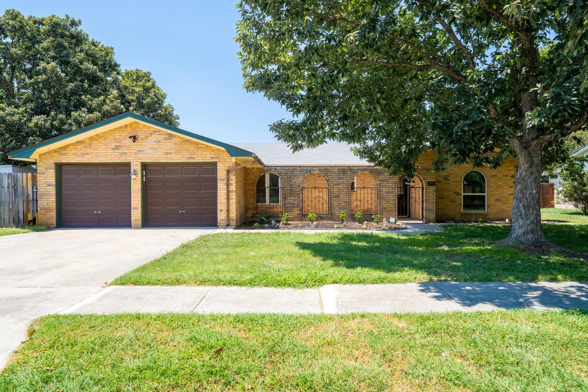 Hay Branch Real Estate Listings Main Image