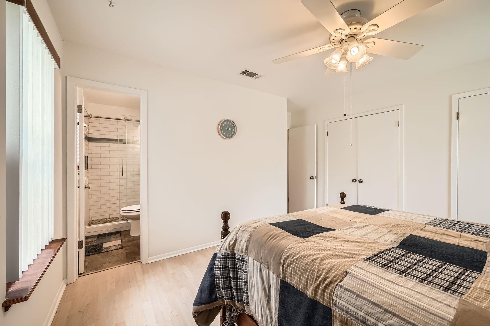 914 Hermitage Dr Property Photo 17