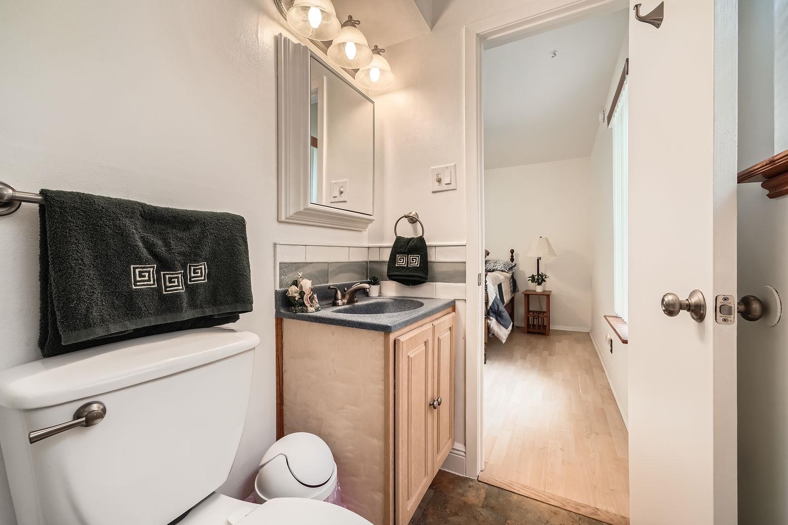 914 Hermitage Dr Property Photo 21