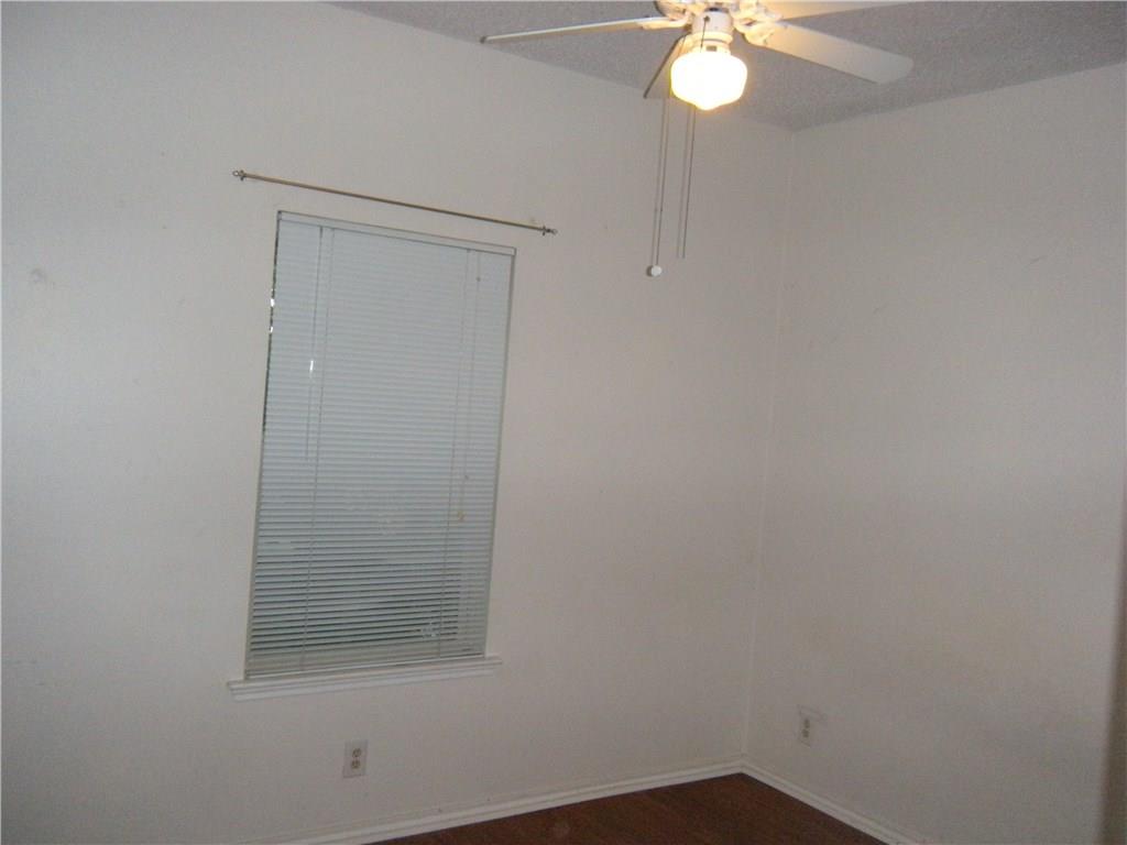 2414 Longview St #305 Property Photo 9