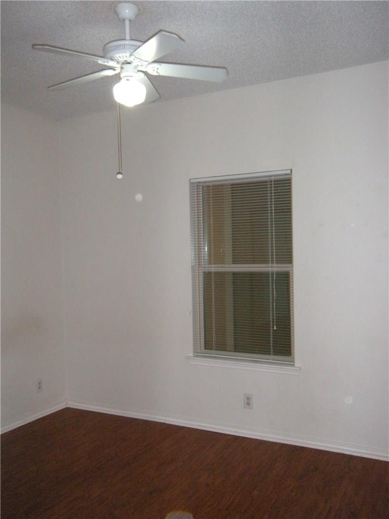 2414 Longview St #305 Property Photo 11