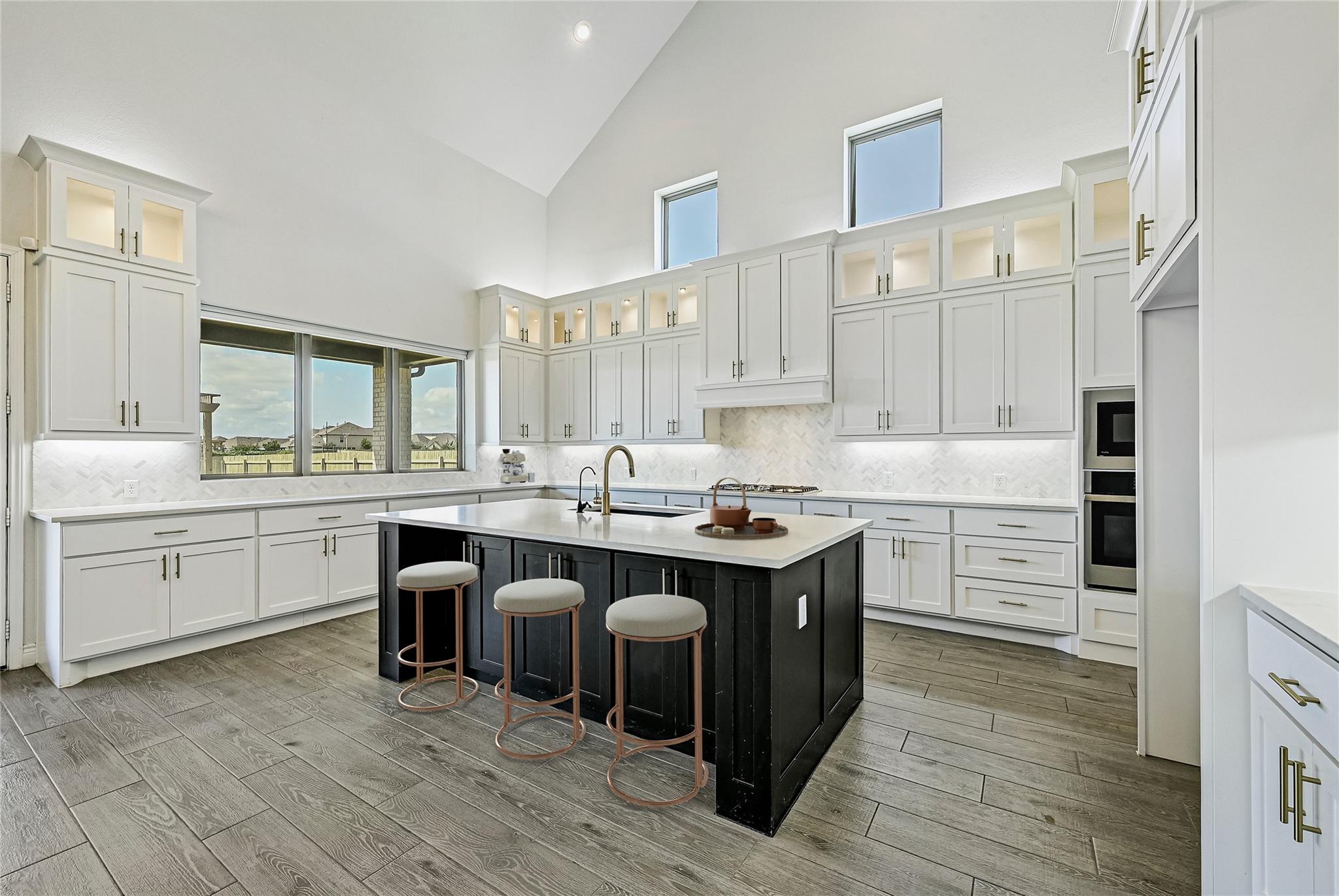 501 Sierra Lisa Cv Property Photo 5