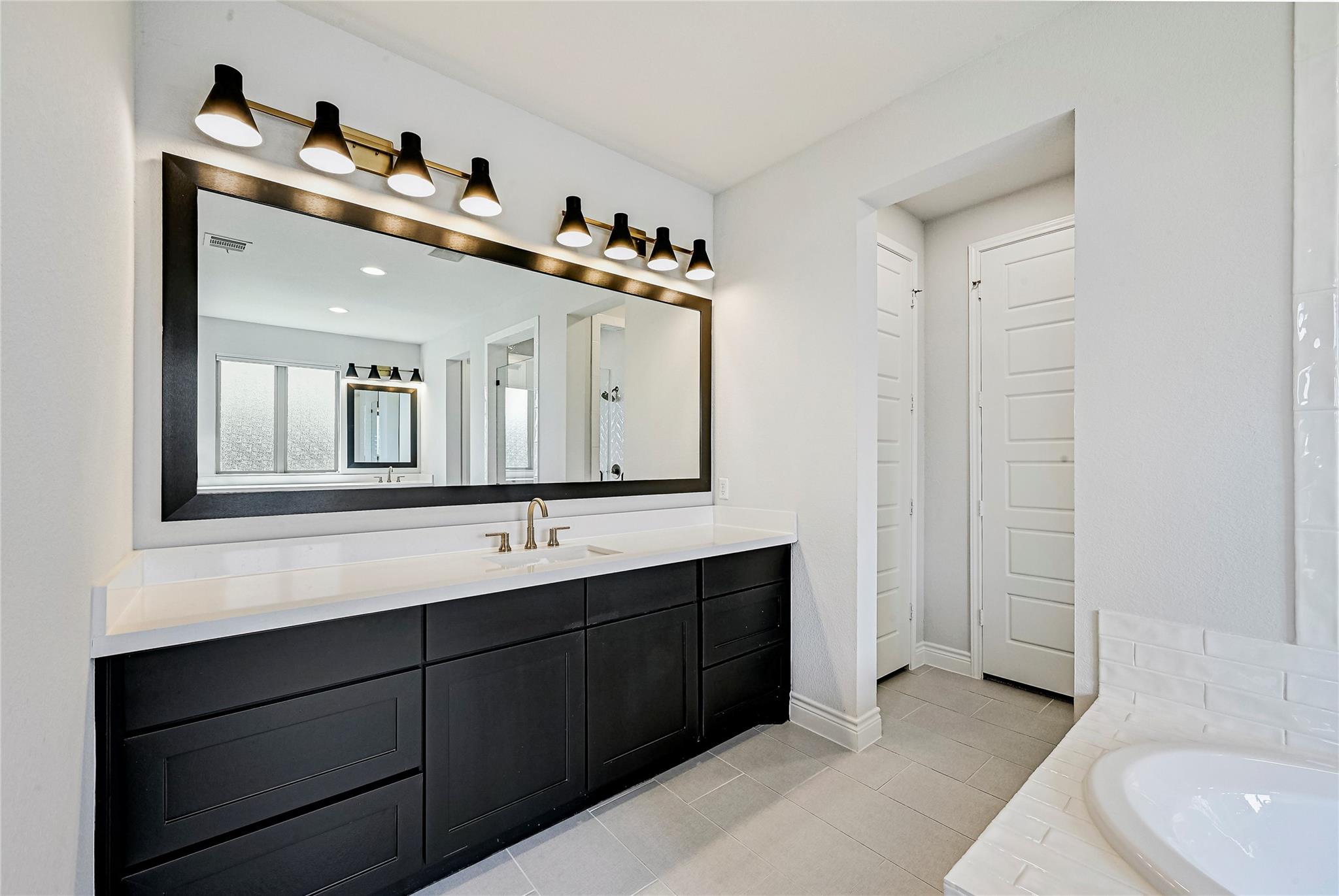 501 Sierra Lisa Cv Property Photo 11