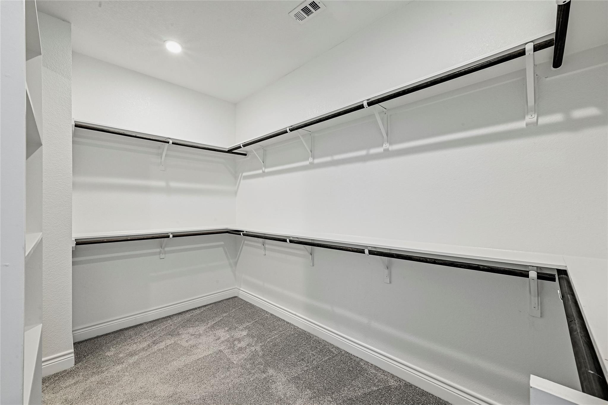 501 Sierra Lisa Cv Property Photo 13