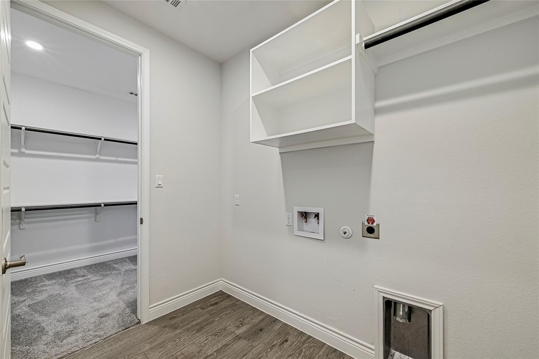 501 Sierra Lisa Cv Property Photo 16