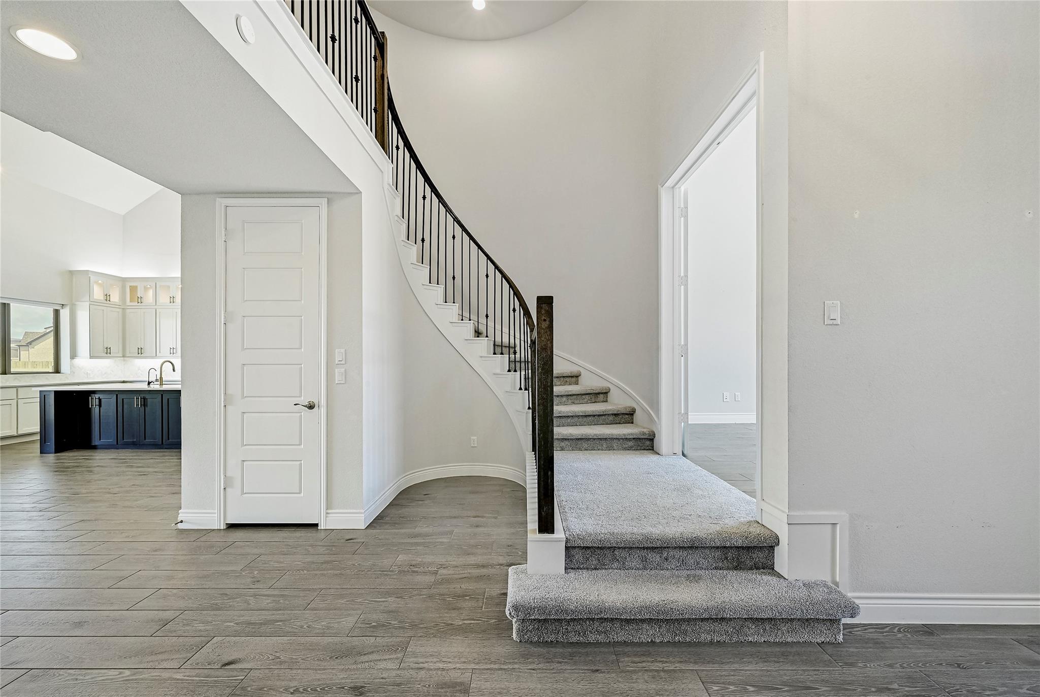 501 Sierra Lisa Cv Property Photo 19